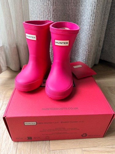 Brand new pink hunter wellies - pink,